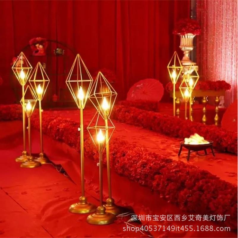 2018婚庆道具钻石路引几何婚庆现场装饰用品婚礼铁艺金色T台摆件