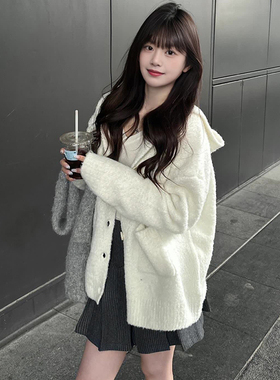 法式复古温柔风白色毛衣外套女2025秋季高级感连帽慵懒风针织开衫