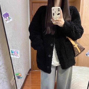 小香风黑色羊羔毛绒外套女装秋冬2024年新款流行简约百搭韩系外套