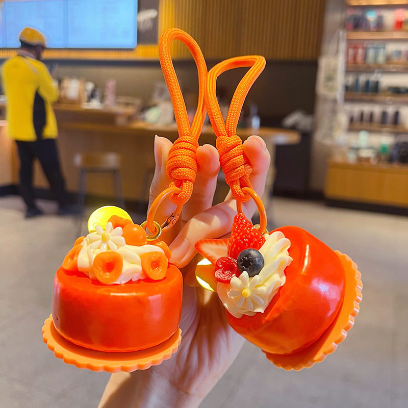 创意仿真巧克力草莓奶油蛋糕钥匙扣挂饰PU烘焙食玩包包钥匙链挂件