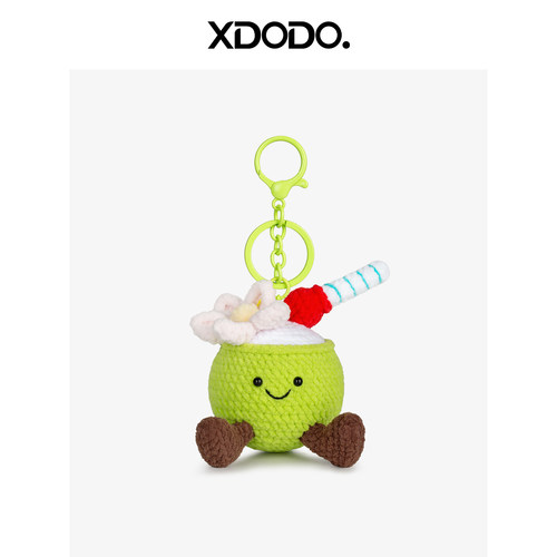 手工钩织可爱椰子水挂成品