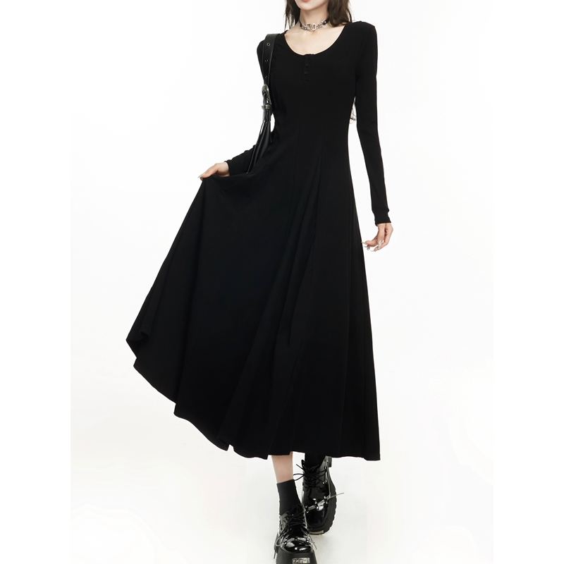 黑色赫本风长袖洋装女2025夏季小个子U领收腰显瘦高腰休闲 长裙