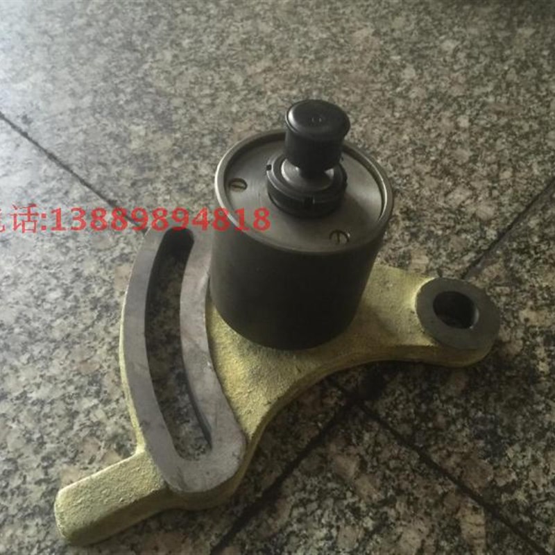 机床配件 沈阳机床CW6163B CW6263B 皮带压轮总成 压轮架