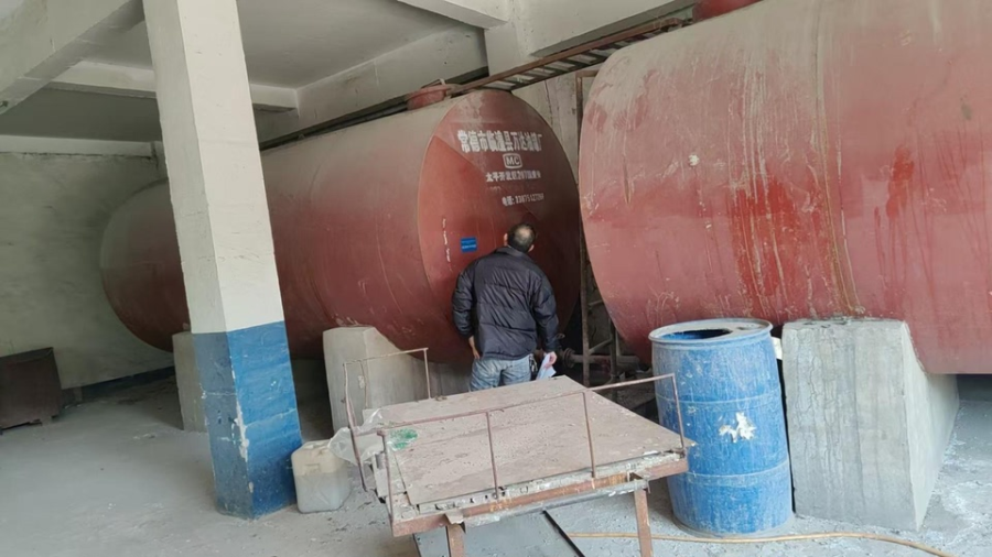 2月6日常德材料制造公司南闸社区的建筑物、土地使用权、设备网络拍卖公告