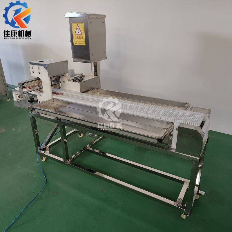 厂家供应全自动商用穿串机 麻辣串快速穿串机 多功把把串穿串设备