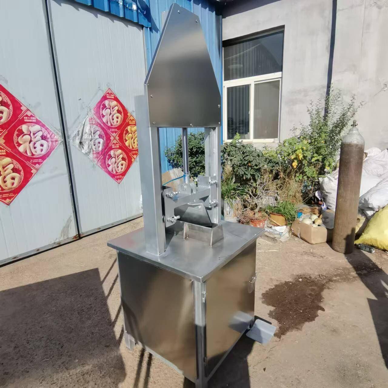 全自动猪头羊头留脑刀劈半机 屠宰场羊头对半式切半机