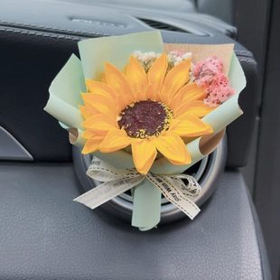 饰车内香水花束空调清淡小香氛香薰女出风口 夹车上用品汽车车载装