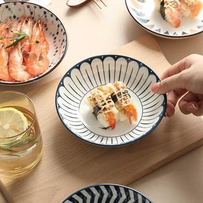 陶瓷日式碟子点心盘小吃家用吐骨碟咸菜寿司深盘餐具套装饭碗菜盘