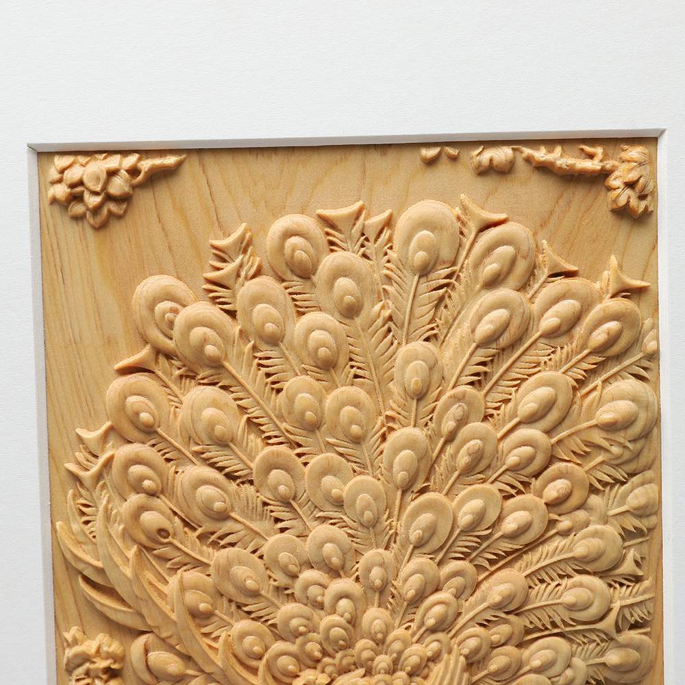 崖柏新中式孔雀开屏挂画客厅玄关装饰画浮雕画现代壁画餐厅工艺品图片