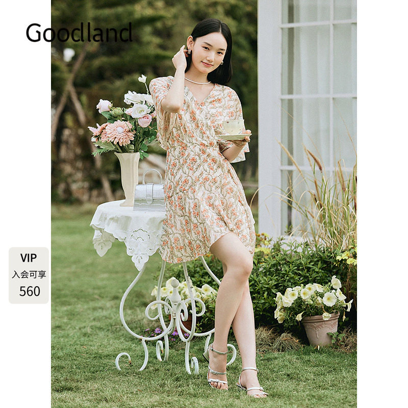 Goodland美地亚麻天丝v领法式印花连衣裙女夏季短款LC35205760图片