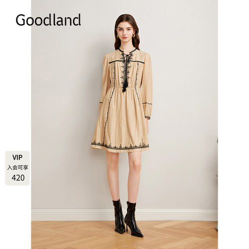 Goodland美地女装2025年春季新款法式刺绣收腰连衣裙短款