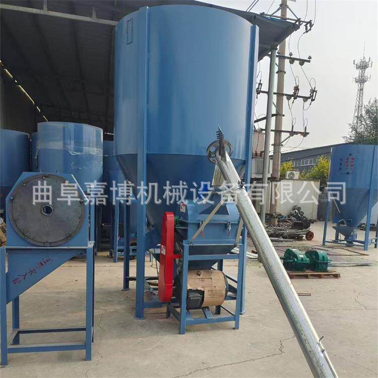 立式绞龙上料饲料搅拌粉碎一体机玉米粉碎机养殖场猪牛羊鸡鸭