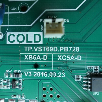 原装长虹32D2000 32M1 32Z80 39M1 39D2000主板TP.VST69D.PB728屏