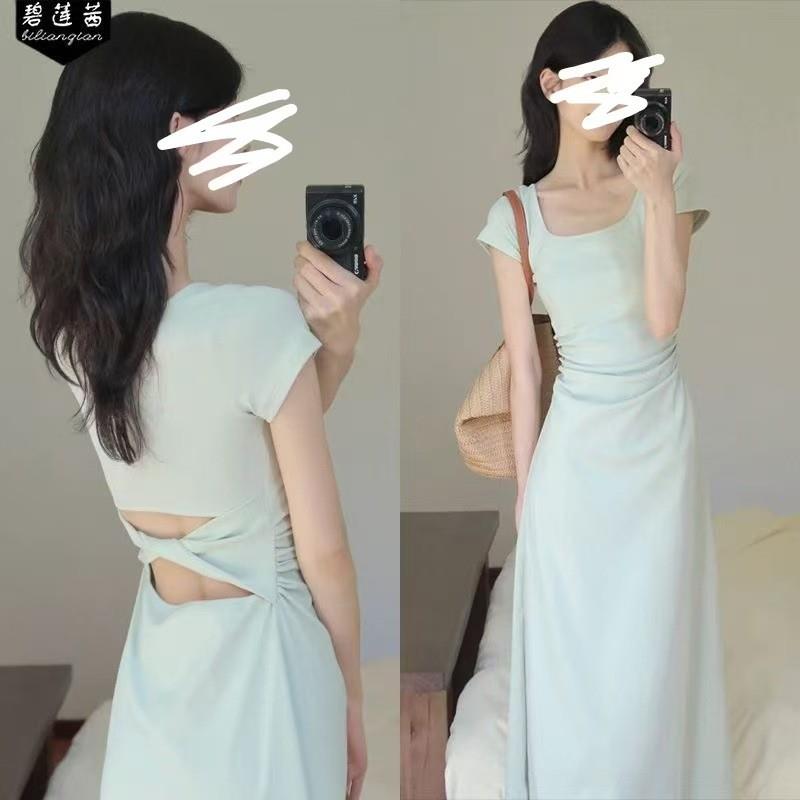 方领连衣裙子女装夏季2025新款御姐风情万种法式气质修身包臀长裙