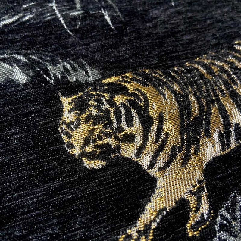 黑色丛林老虎金丝色织提花雪尼尔高端软包餐椅沙发布抱枕靠垫面料