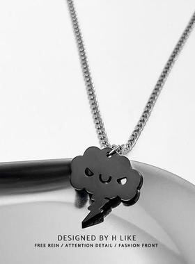 黑色乌云闪电项链吊坠饰品钛钢个性蛇骨短款链男女气质冷淡风潮酷