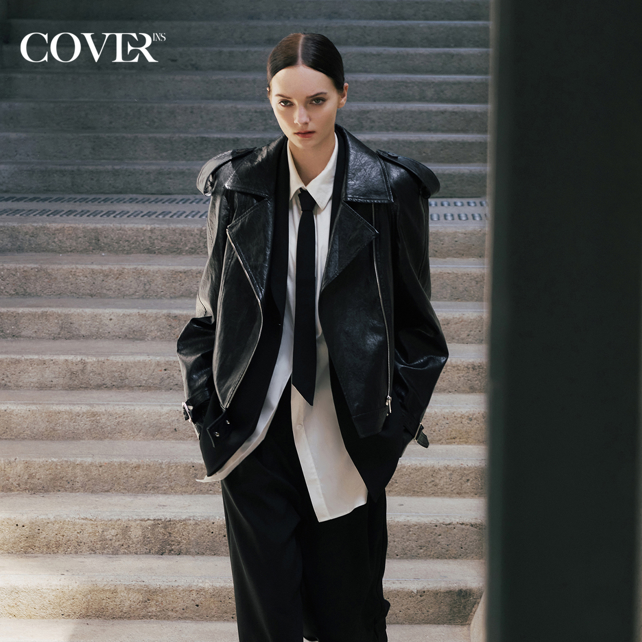 油蜡质感演绎意趣风貌 短款聚焦造型主张