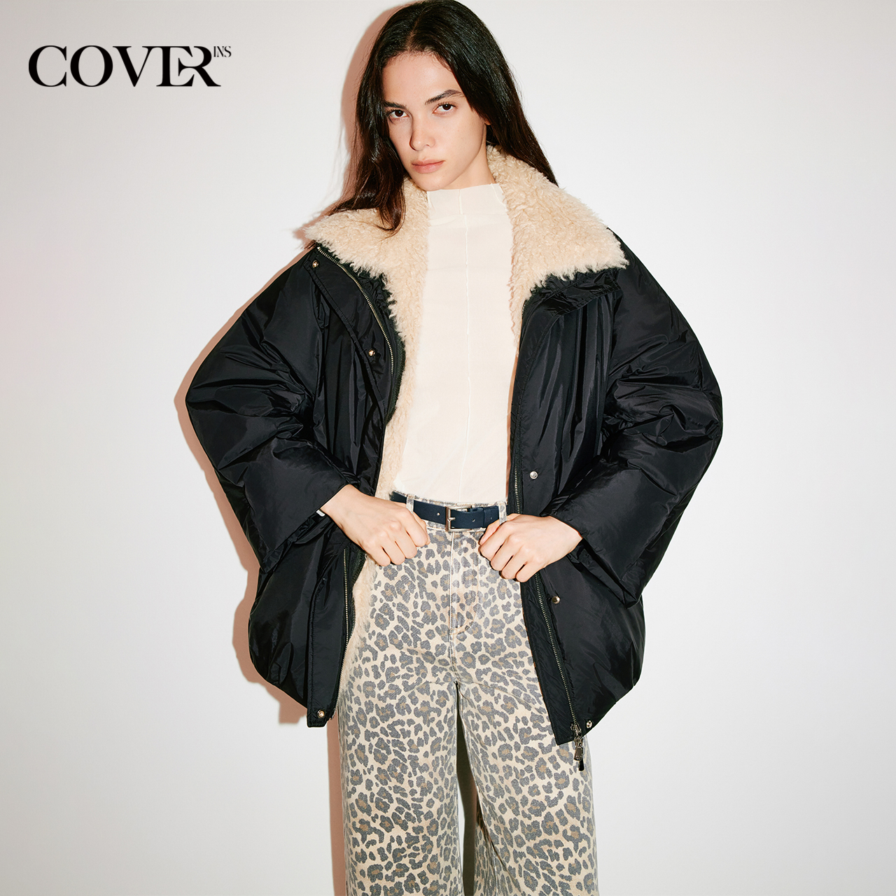 COVERINS鹅绒可拆绒绒毛领花苞羽绒服女宽松2025冬新款CC35508270