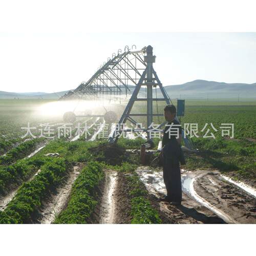 DYP三轮牵引指针式喷灌机可移动喷灌机水肥一体化厂家