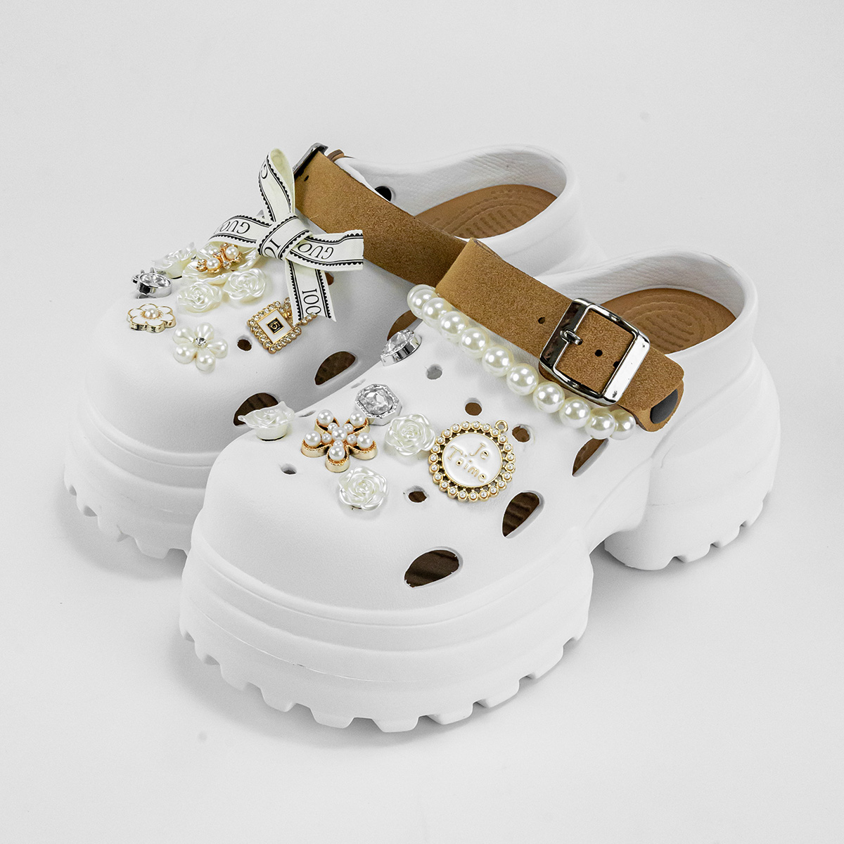 新款白蝴蝶结白花时尚增高10cm百搭洞洞鞋女外穿厚底防滑凉拖鞋