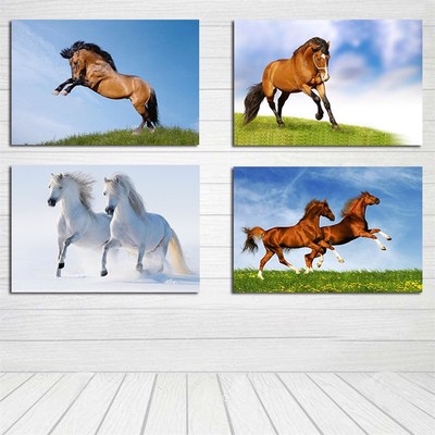 快速发货动物马奔海报双马图v十二生肖马草原马马到成功简约装饰