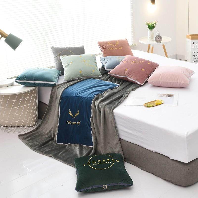 加大刺绣款抱枕被子两用汽车珊瑚绒折叠空调毯办公室靠垫午睡毯子,居家布艺,抱枕被,淘宝优惠券,粉丝福利购,淘宝优惠卷