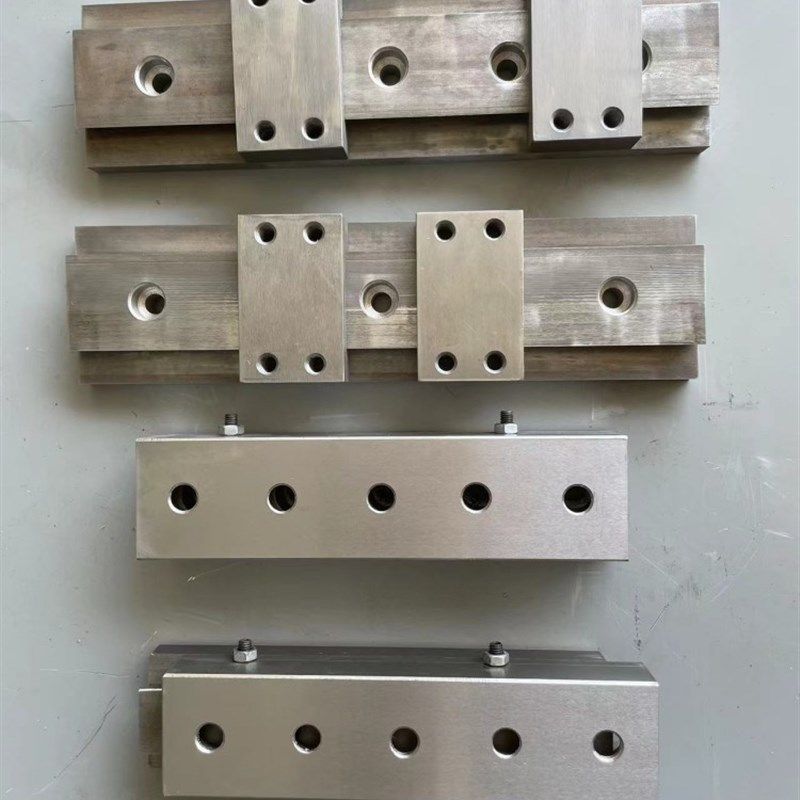 燕尾重载滑台不锈钢直线导轨滑块工作台v型三角滚轮机床平面导轨