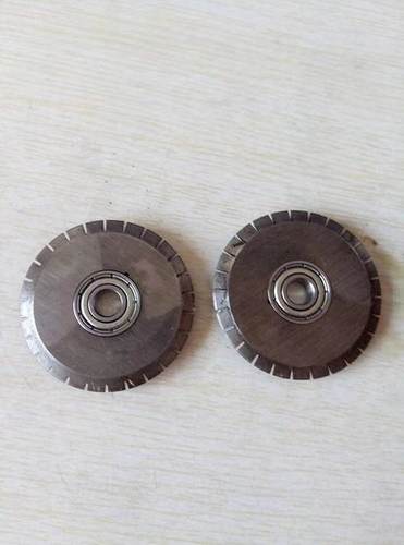 不干胶划线机圆刀虚线刀压痕机刀片A3A4压纸轮刀架多用滚切机齿刀