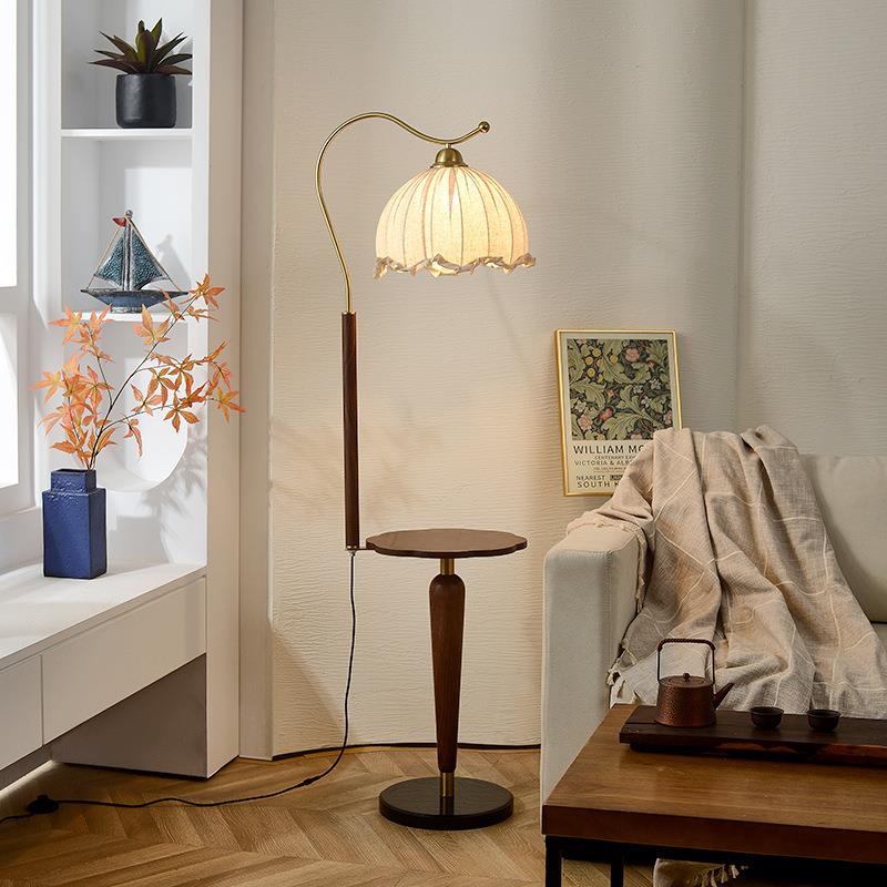 北欧主题艺术落地灯电视柜摆件家居创意装饰客厅轻奢风卧室护眼款