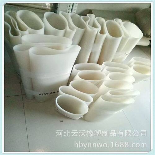 多型号大口径挤出硅胶管国产过热水硅胶套质量保证硅橡胶水管软管