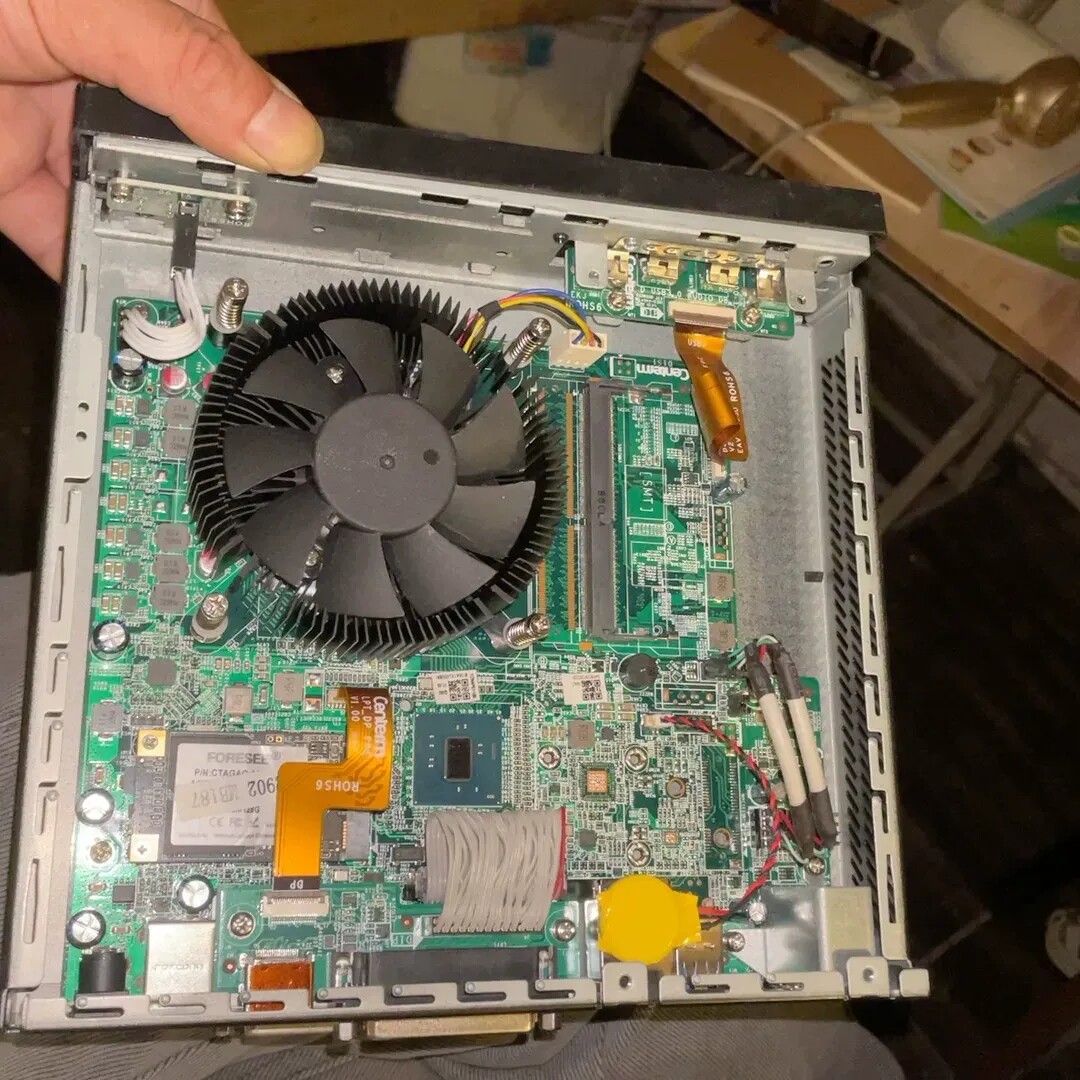 议价TS660 H110迷你主其它元器件