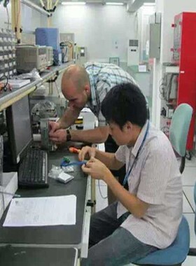 蓝色陶瓷电容101 2KV瓷片电容直插 高压高频T陶瓷电容厂家直销