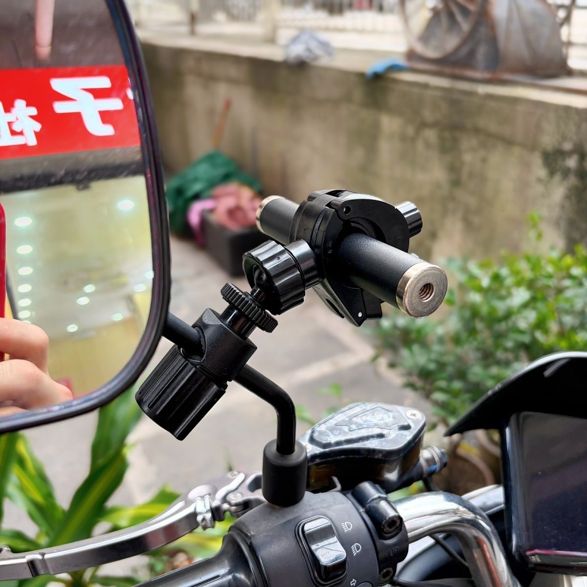 电瓶车手电筒支架圆管夹