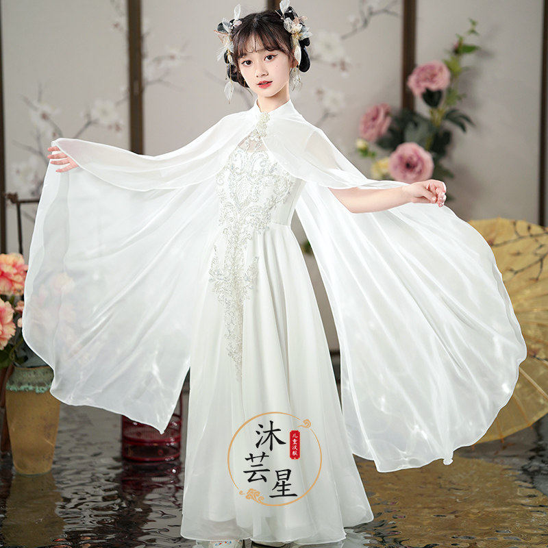 中国风女童弹古筝高端汉
