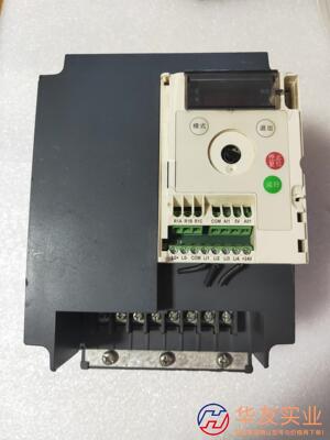 施耐德变频器 ATV303HU30N43KW