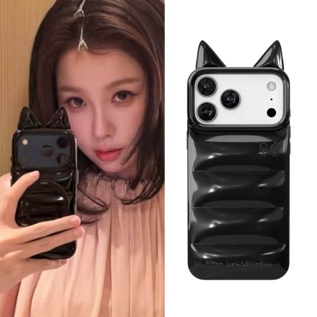 ins虞书欣同款小恶魔urban羽绒服系列适用于苹果手机壳17promax16pro防摔iphone15可爱Sophistication纯色 - 实物图
