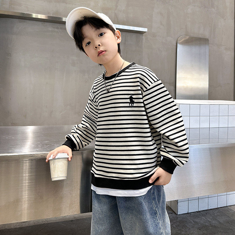 左西风云儿童装男童卫衣春秋款2026新款痞帅秋装男孩秋季帅气中大