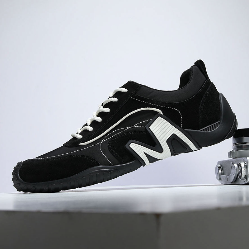 春季德训鞋男款黑色皮布拼接透气鞋子男鞋2026新款运动板鞋赛车鞋