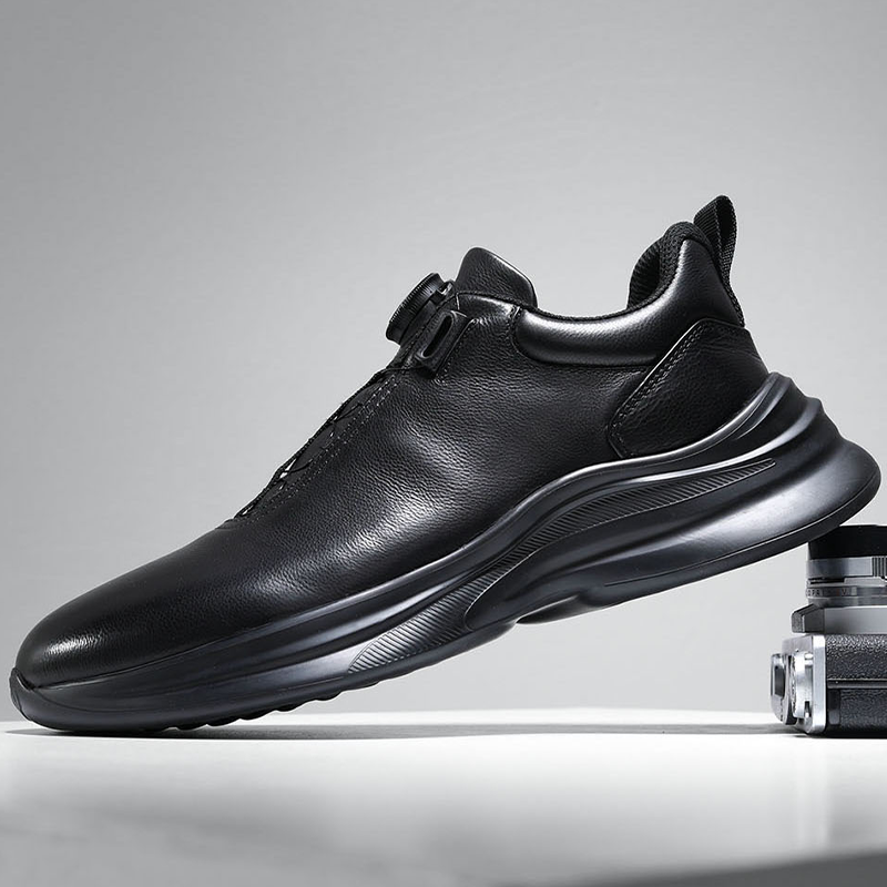 头层软牛皮广州男鞋2025新款秋季发泡底超轻运动鞋子慢跑旅游鞋男