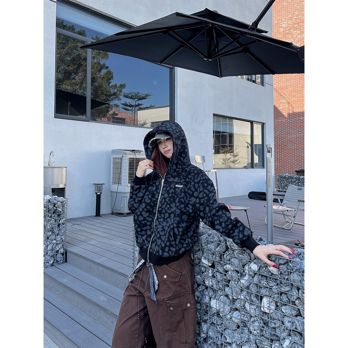 CLOTHESTRADER美式短宽连帽卫衣