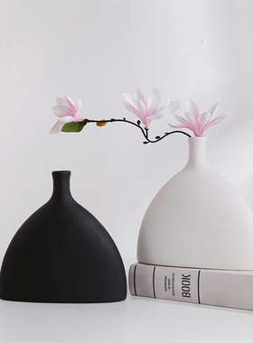 极速JOJOS L. PD.FanA.花瓶陶瓷纯色黑白圆身扇形细嘴高级摆件丨