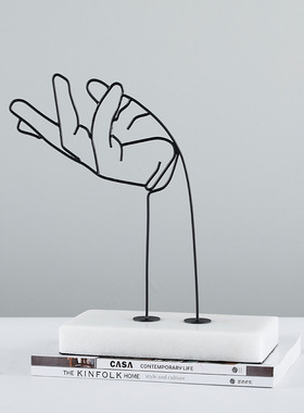 现代简约样板房抽象艺术手臂摆件客厅电视L柜书房书架酒吧吧台装
