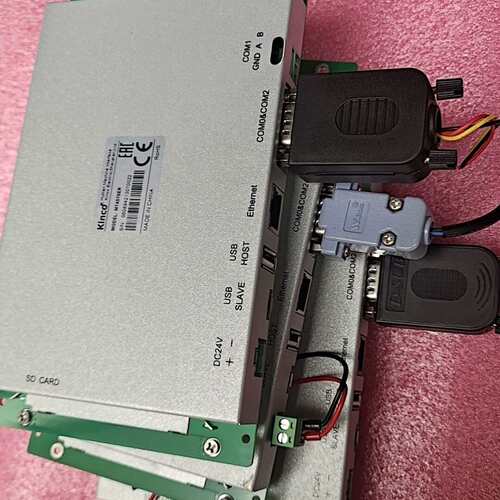 步科ER人机界面，型号MT4070R，正品有3台，议价