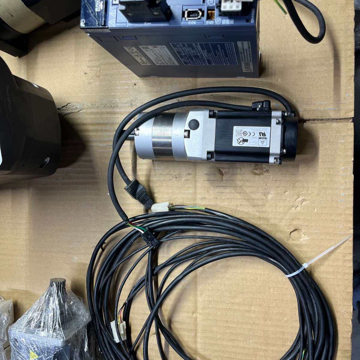 伺服驱动器RYH401F5-VV2议价