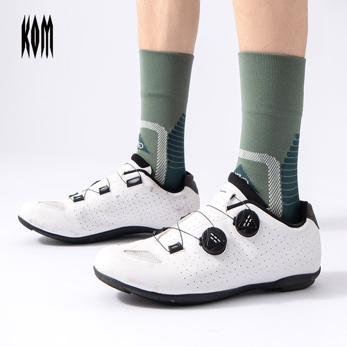 KOM骑行袜绿色毛圈底透气男士休闲户外运动袜徒步登山跑步中筒袜