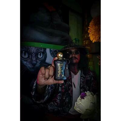 泰国佛护身符阿吉赞班迪黑猫通用水