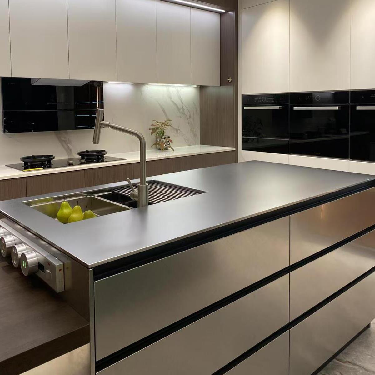 工厂定制不锈钢橱柜实心不锈钢台面乡村风田园风整体定制灶台橱柜