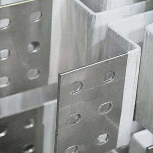 空气母线槽供应密集母线槽绝缘A导电空气型插接封闭式 空气母线槽