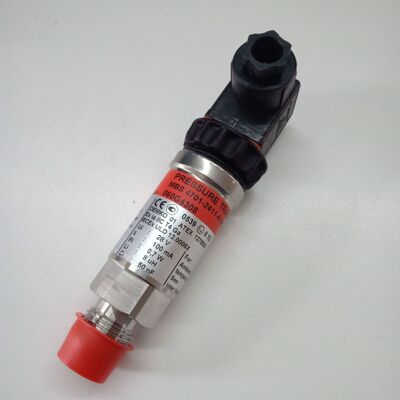 丹佛斯压力变送器MBS4701-060G4308  0-25BAR G1/2螺纹输出4-20MA