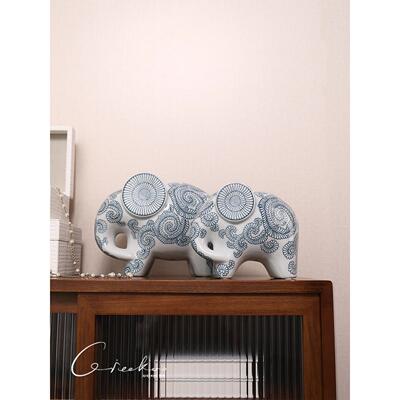 车口家世润青花瓷带来财帛象新中式乔迁客厅入口摆件工艺品